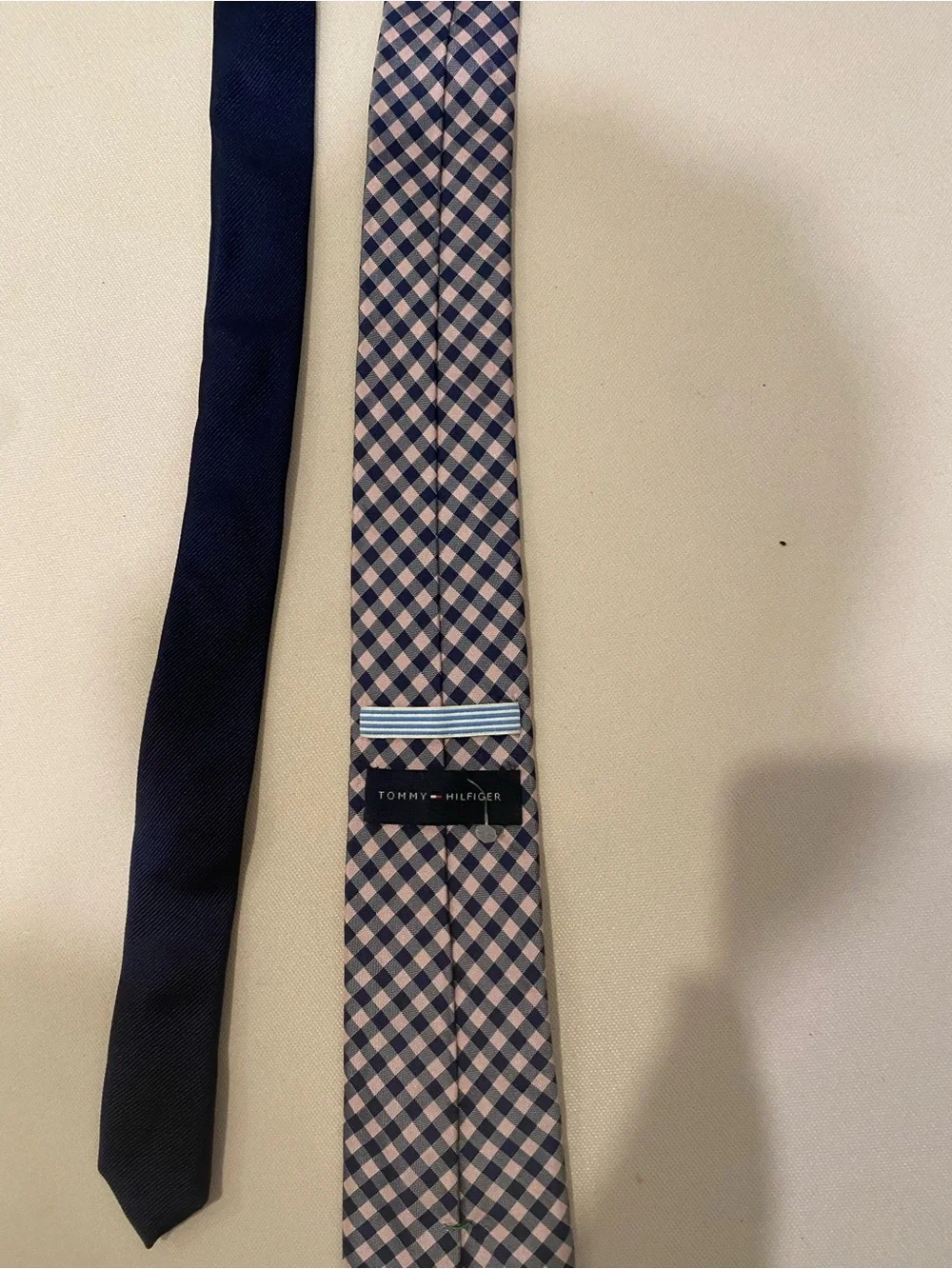 Tommy Hilfiger Navy and Pink Gingham Silk Tie
